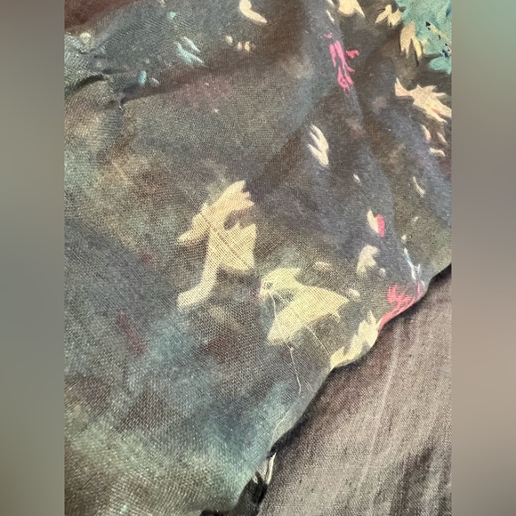 Lightweight Floral Flower Scarf Shawl Wrap - Picture 7 of 7